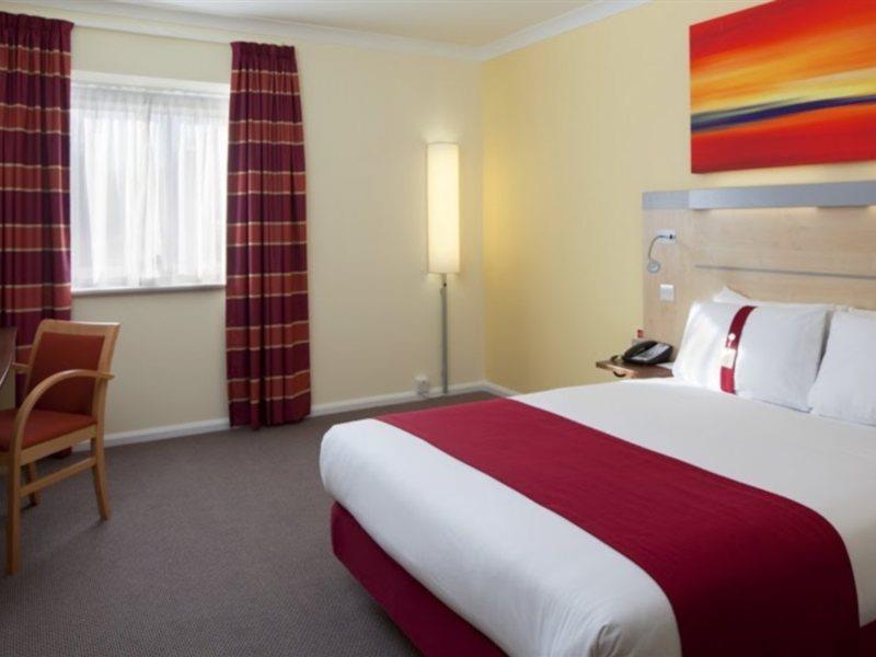Holiday Inn Express Southampton - M27, J7, An Ihg Hotel Zewnętrze zdjęcie